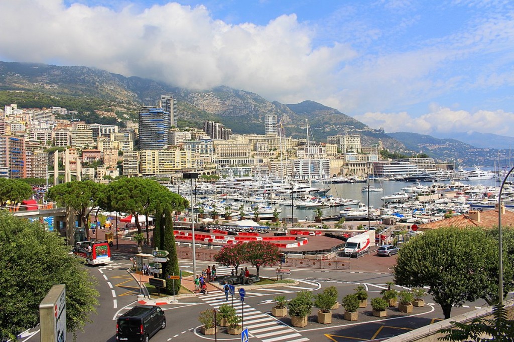 In Monaco kann man sowohl die französischen wie auch die italienischen Mobilfunknetze nutzen.