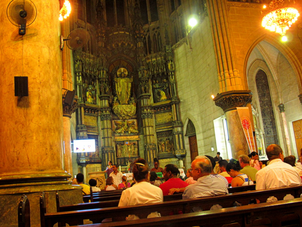 Ostern in einer katholischen Kirche in Havanna.