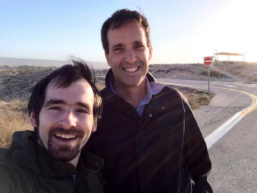 Nir kam gerade aus Sderot als er mich in Ber'sheva aufgegabelt hat.